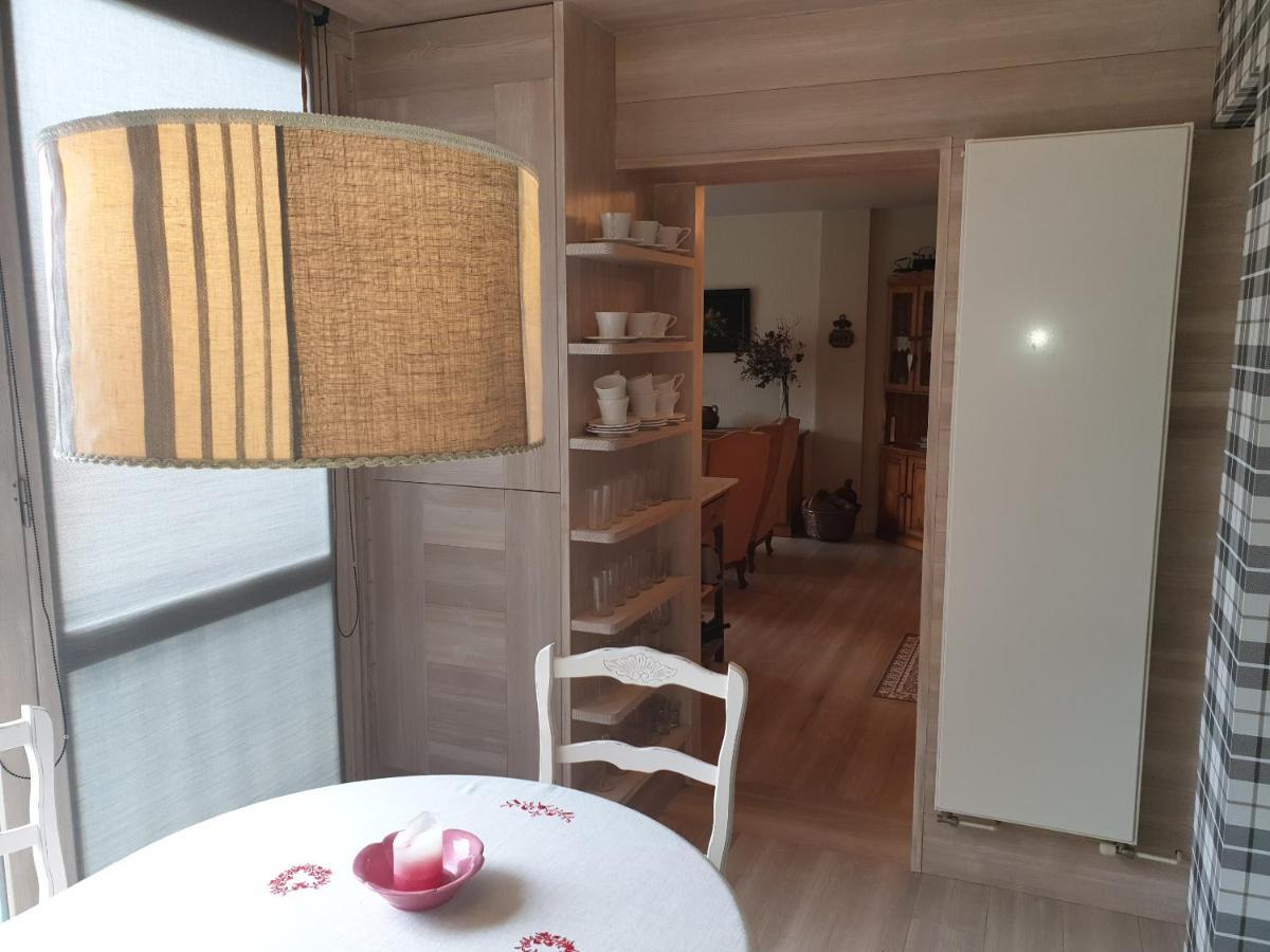 Apartamento Los Valles Jaca Buitenkant foto